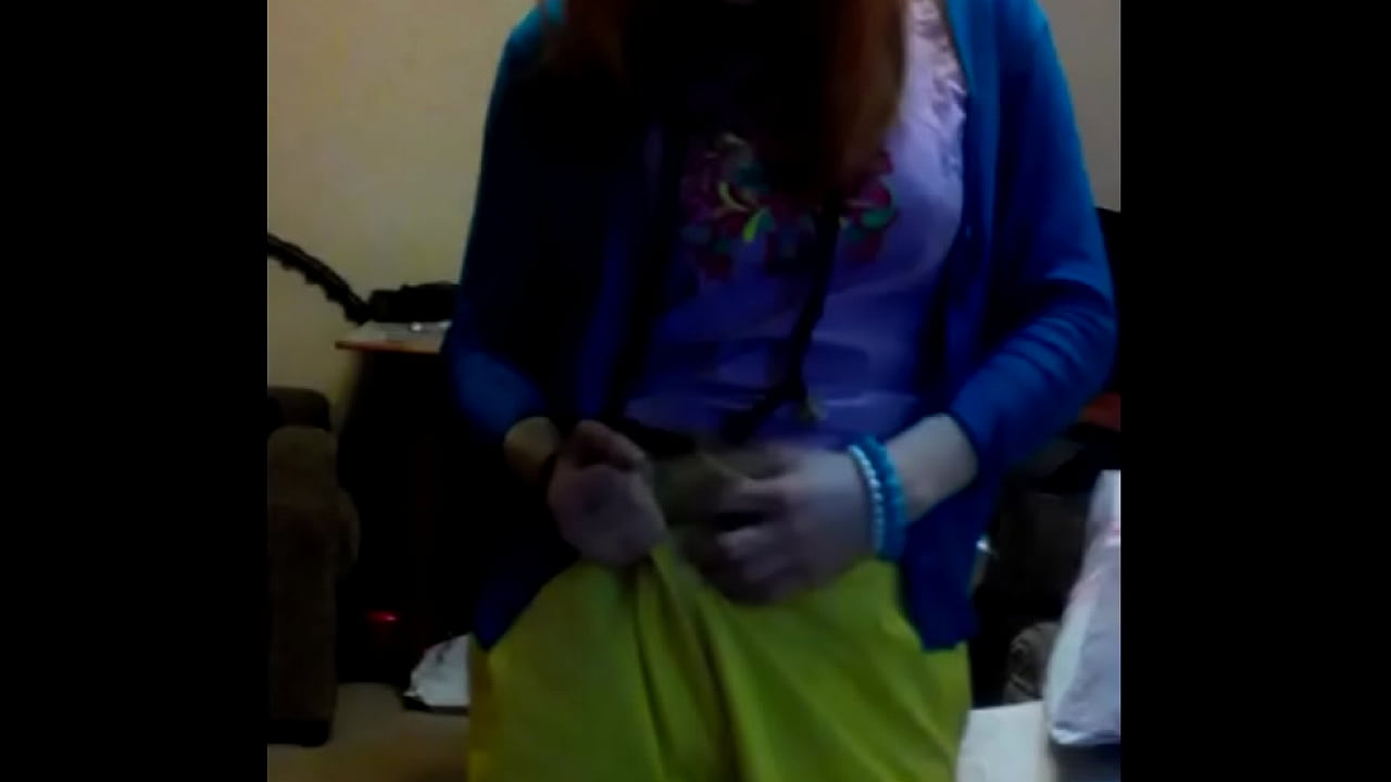 Video masturbim nga afër nga Light Fairy flokëkuqe